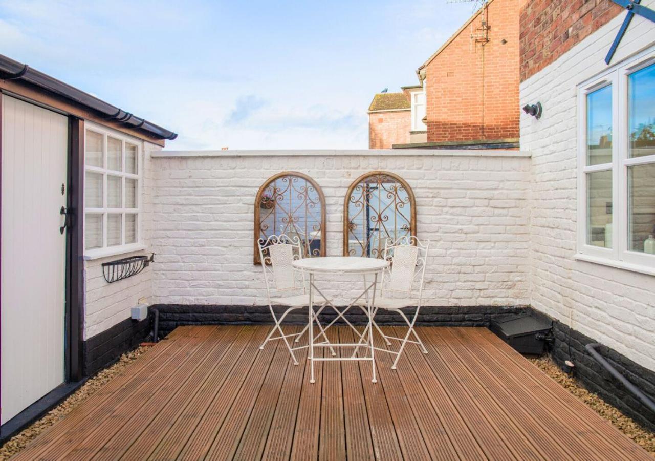 Charming 2 Bed House In Tewkesbury Centre Villa Exterior photo
